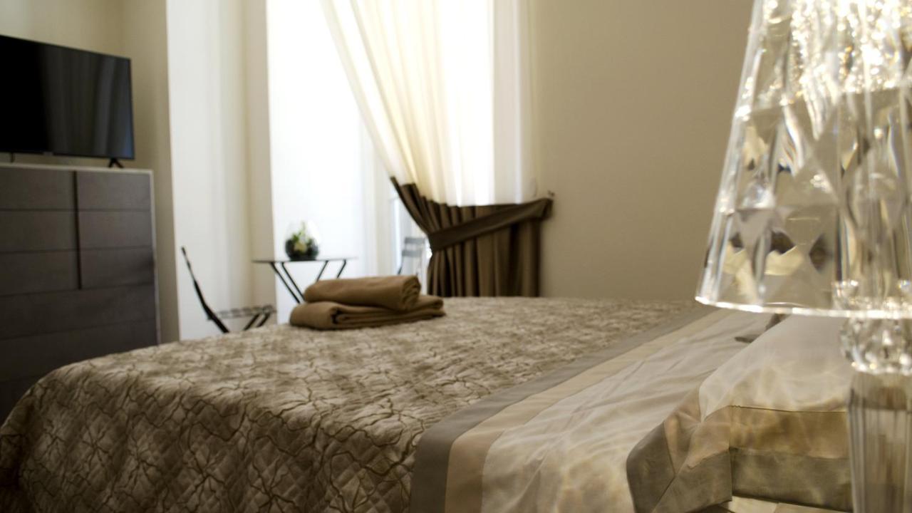 Casa vacanze Fafgrandsuitenapoli *