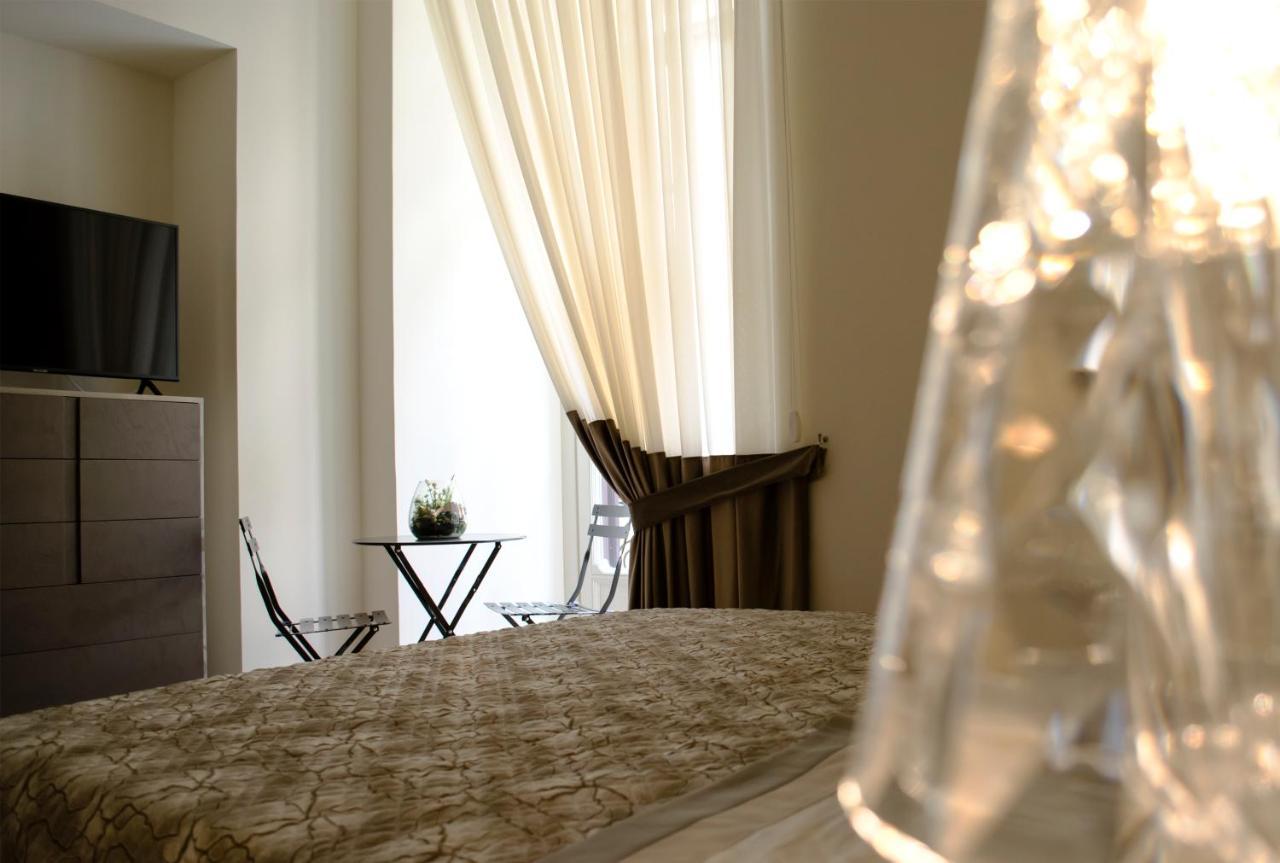 Fafgrandsuitenapoli * Napoli